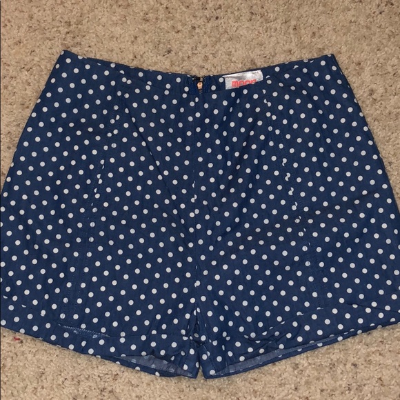 Blue and white polka dot shorts - Picture 3 of 7